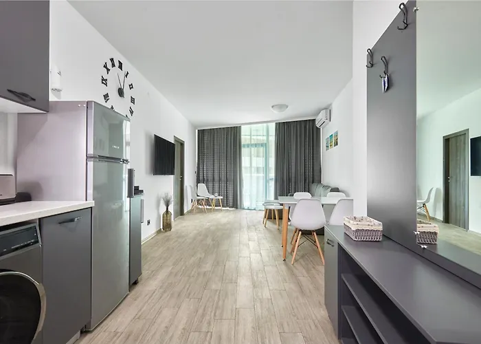 Paradise 프리모르스코