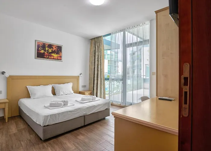 Paradise 프리모르스코